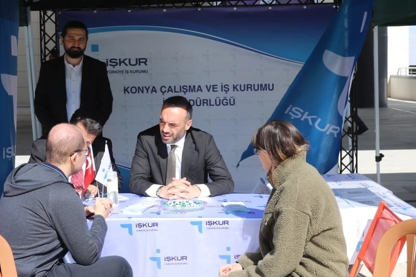 Konya İŞKUR, ÜNİ101FEST’te gençlerle buluştu