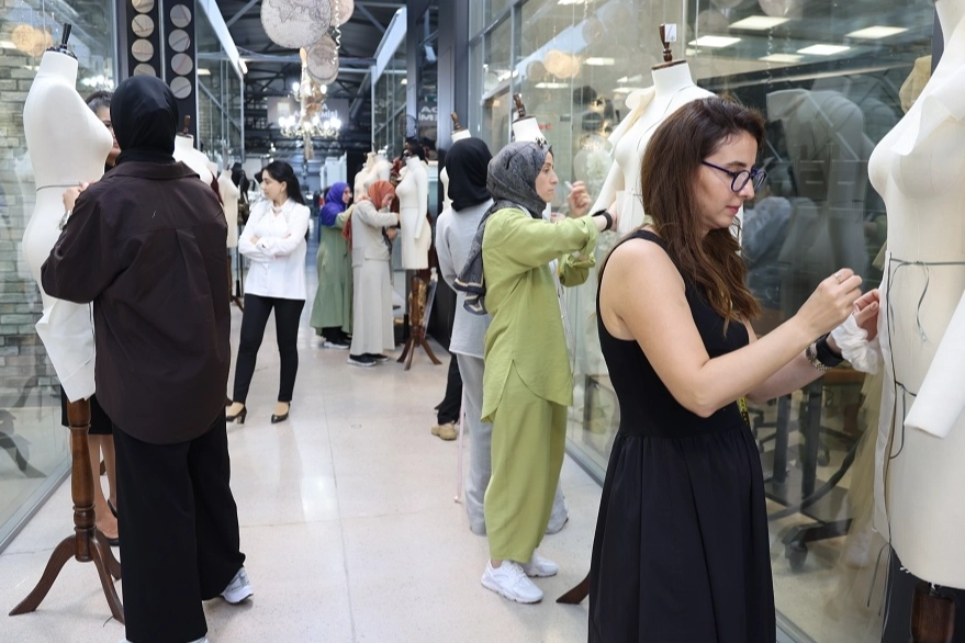 Moda Akademisi’nde adaylar yeteneklerini sergiledi