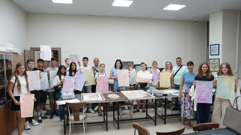 Erasmus Öğrencileri KAMEK’te Geleneksel Sanatlarla Tanıştı