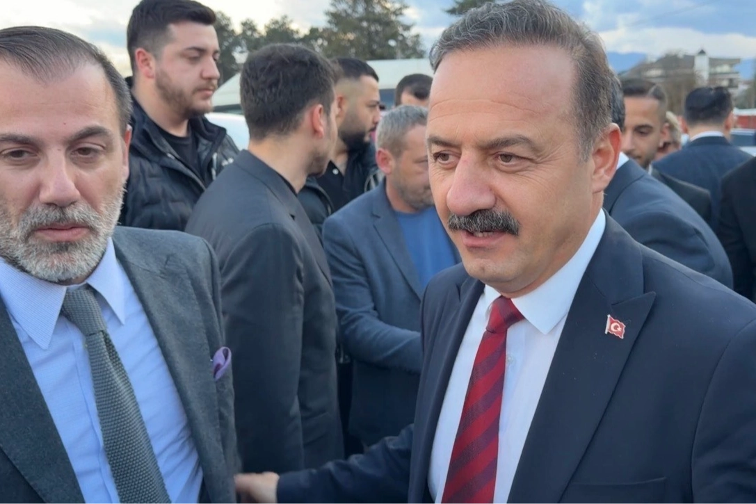 Yavuz Ağıralioğlu Düzce