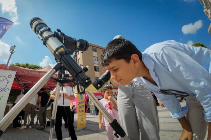 Mercan Bilim Merkezi Tarsus’ta çocukları bilimle buluşturdu