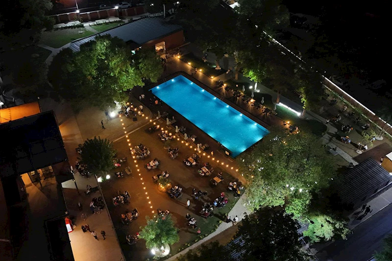 Havuzlu Bahçe, Yeniden Açılışının 1. Yılını Coşkuyla Kutladı