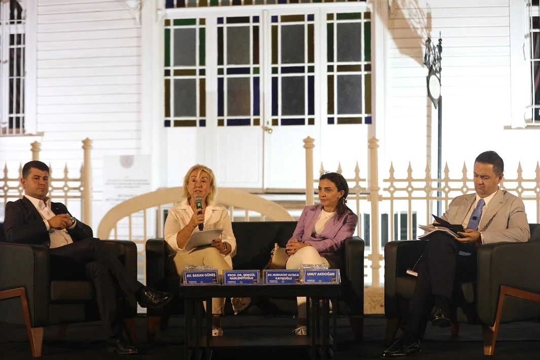 Mudanya 7. Kitap Fuarı’nda “Adalet ve Yeni Türkiye” konuşuldu